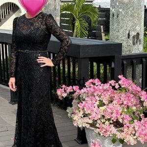 Mac Duggal Black Long Sleeve Lace Embellished Gown